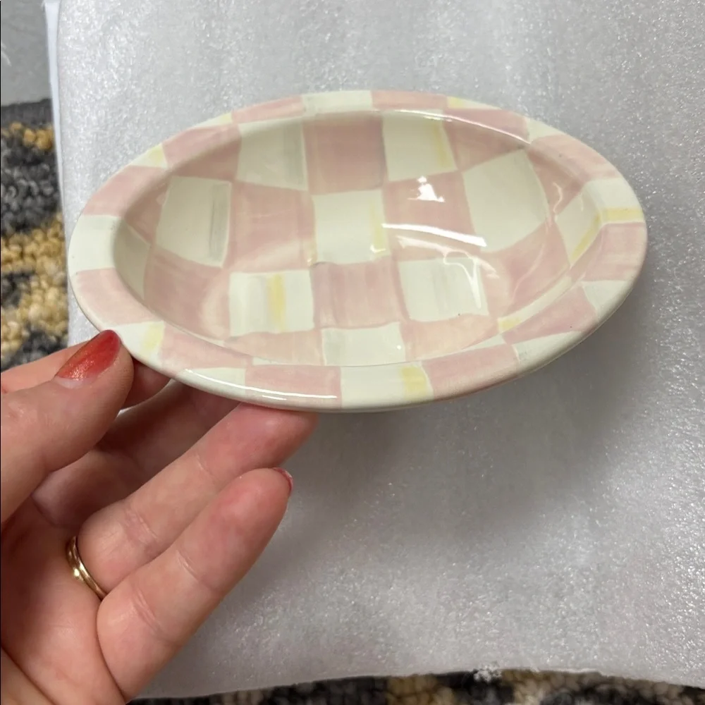 MacKenzie-Childs rosy check soap dish - Picture 2 of 5